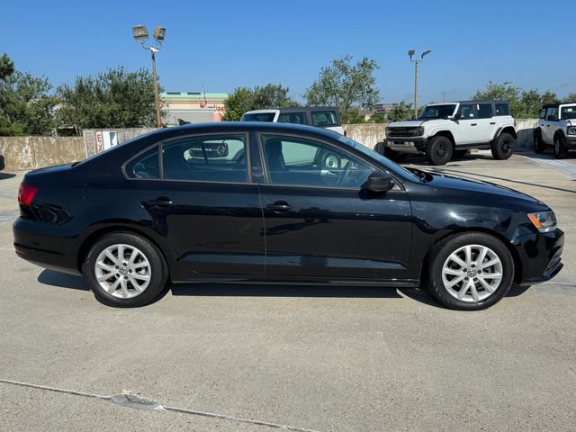 Used 2015 Volkswagen Jetta SE FWD image 3