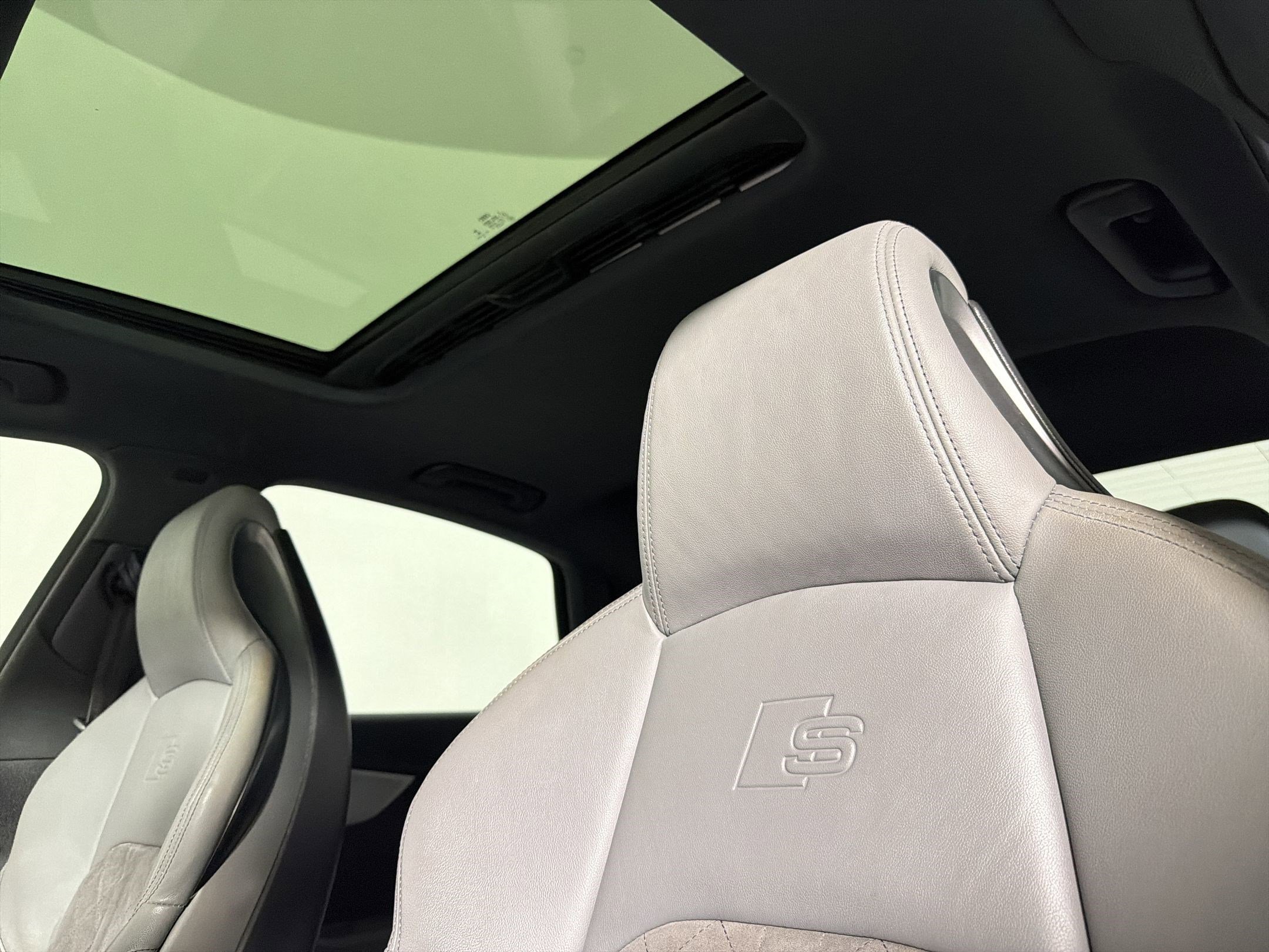 Used 2019 Audi S4 Premium Plus AWD/4WD image 14