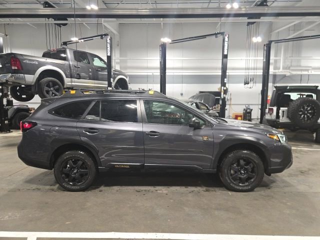 Used 2024 Subaru Outback Wilderness image 3