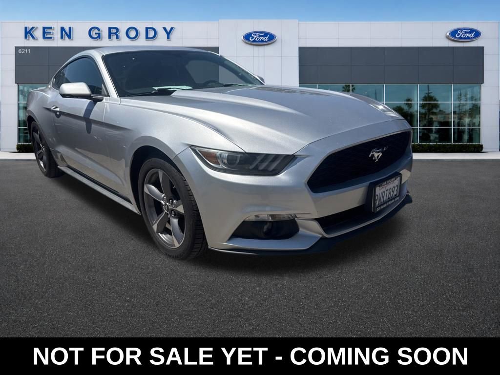Used 2016 Ford Mustang Premium RWD image 1