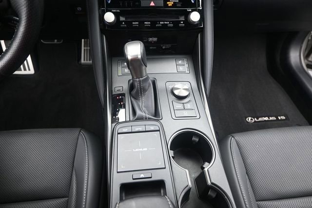 Used 2023 Lexus IS 350 F Sport RWD image 8
