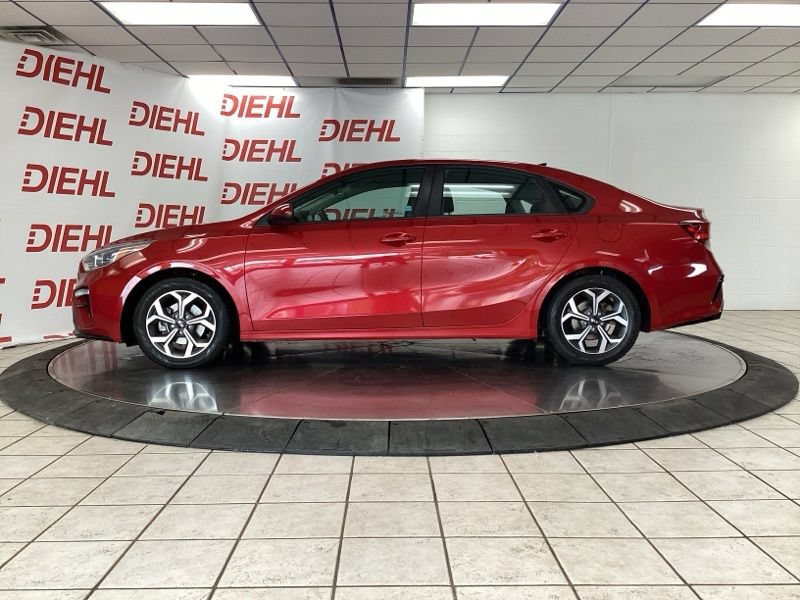 Used 2020 Kia Forte LXS FWD image 4