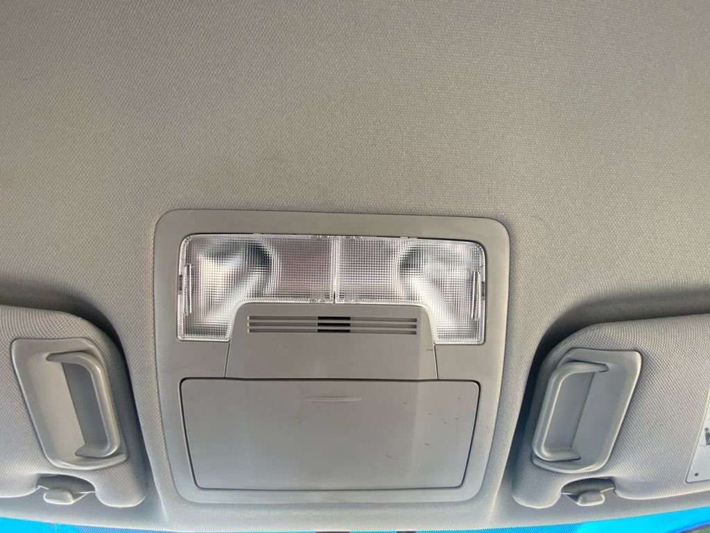 Used 2016 Toyota Camry LE image 25