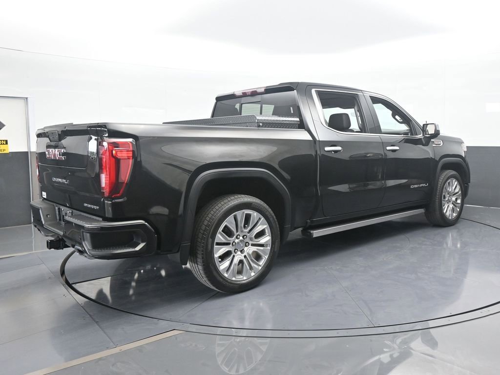 Used 2022 GMC Sierra 1500 Denali w/ Denali Reserve Package image 6