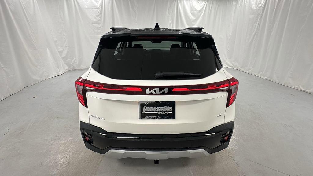 New 2026 Kia Seltos S AWD/4WD image 4