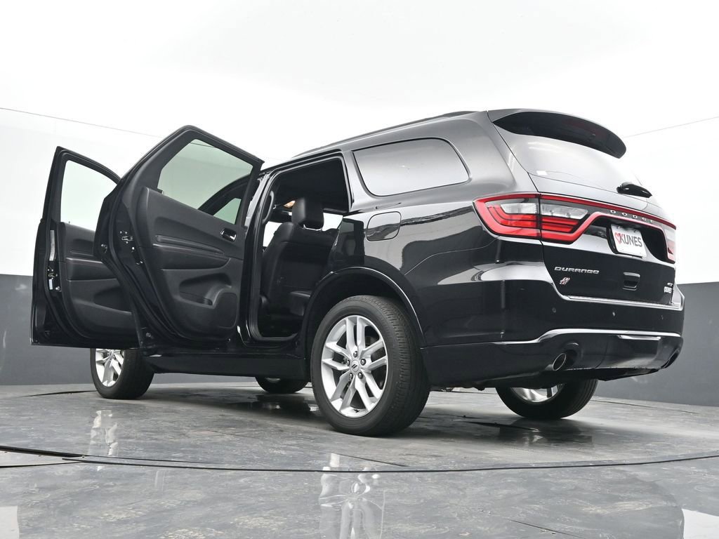 Used 2025 Dodge Durango GT image 65