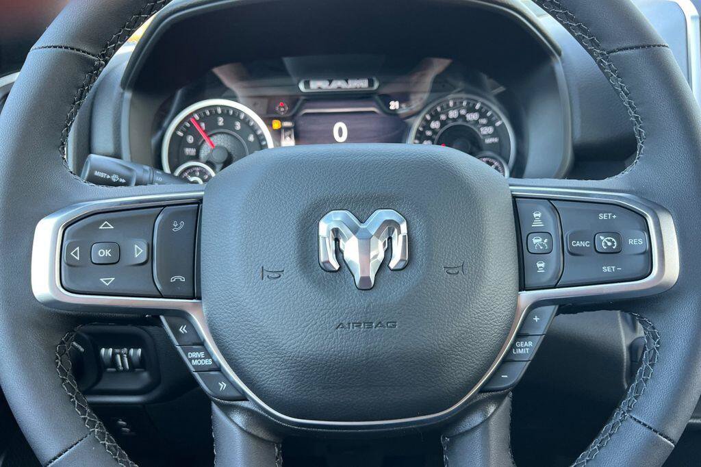 New 2026 RAM 1500 Big Horn AWD/4WD image 23