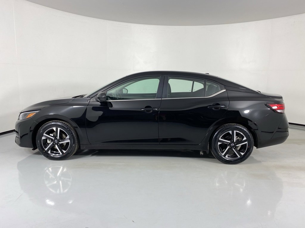 Used 2024 Nissan Sentra SV image 4