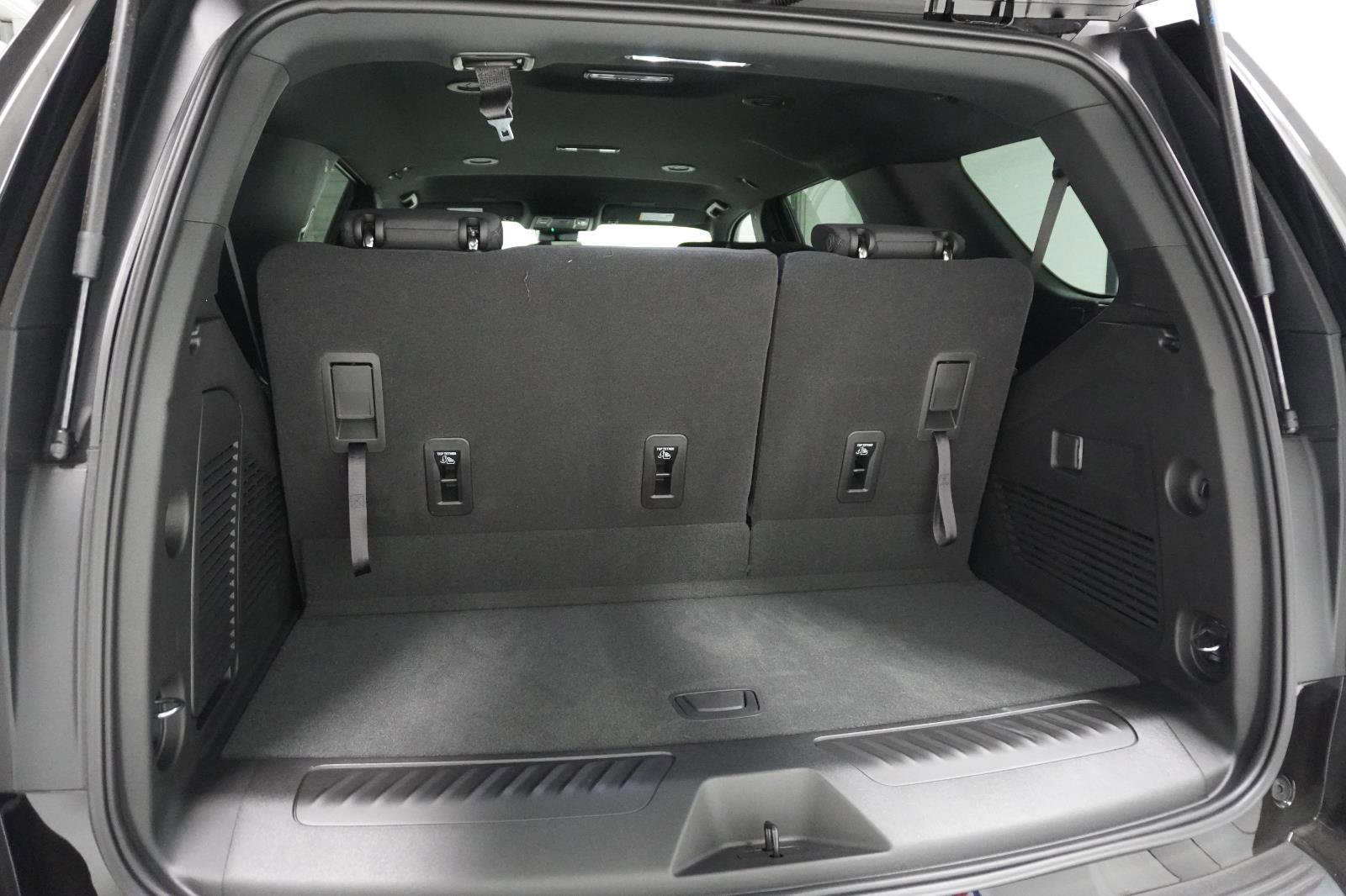 New 2026 Chevrolet Tahoe LS w/ LPO, Chrome Package image 7