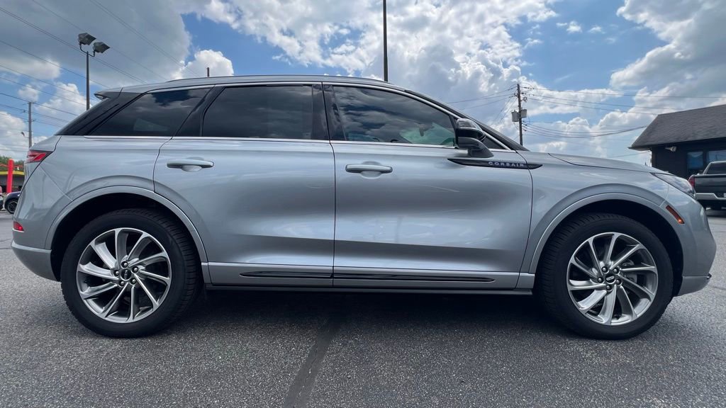 Used 2021 Lincoln Corsair Grand Touring image 11