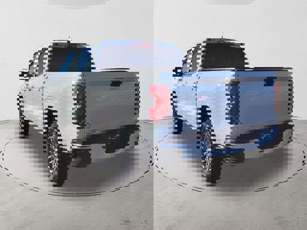 New 2024 Chevrolet Colorado LT w/ LT Convenience Package II image 8