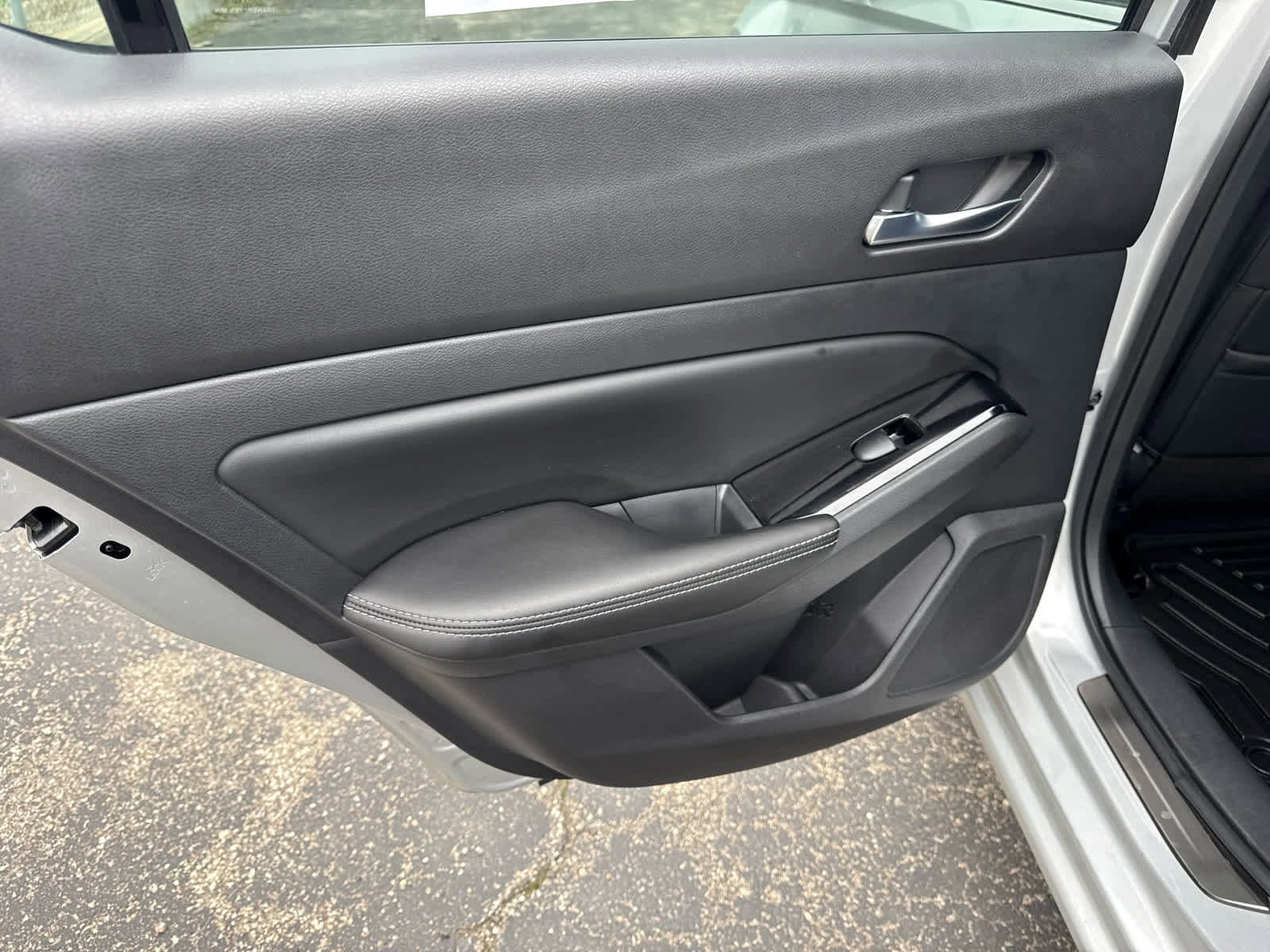 Used 2020 Nissan Altima 2.5 Platinum image 22