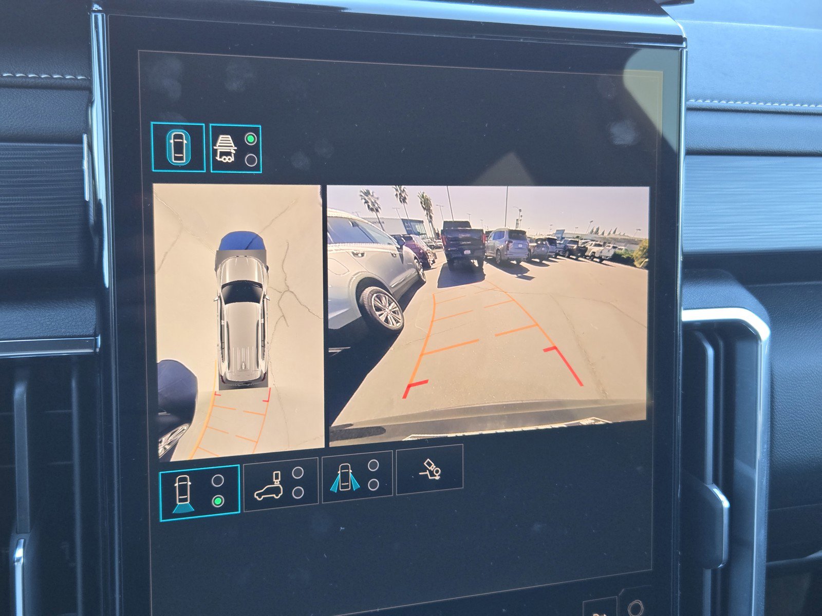 Certified 2025 GMC Acadia Elevation image 19