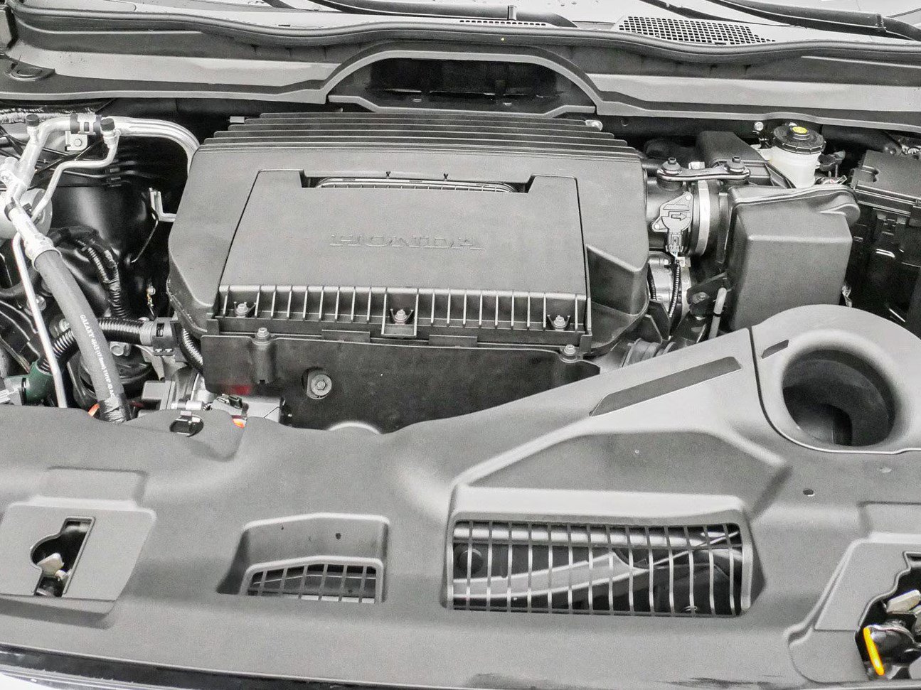 New 2026 Honda Pilot Touring image 11