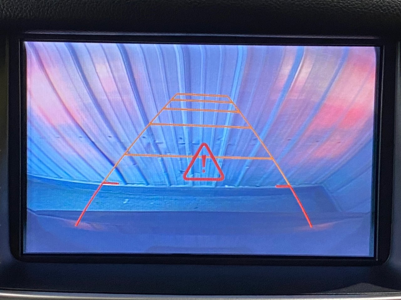 Used 2017 Chevrolet Suburban LT image 22