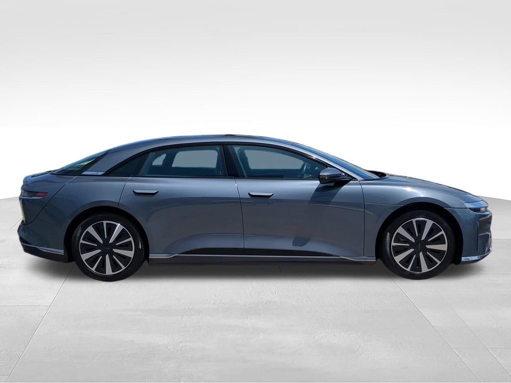 Used 2024 Lucid Air Pure RWD image 3