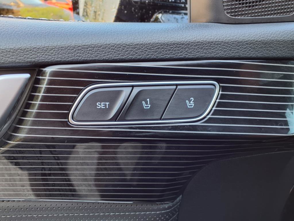 Used 2024 Hyundai Palisade Calligraphy image 28