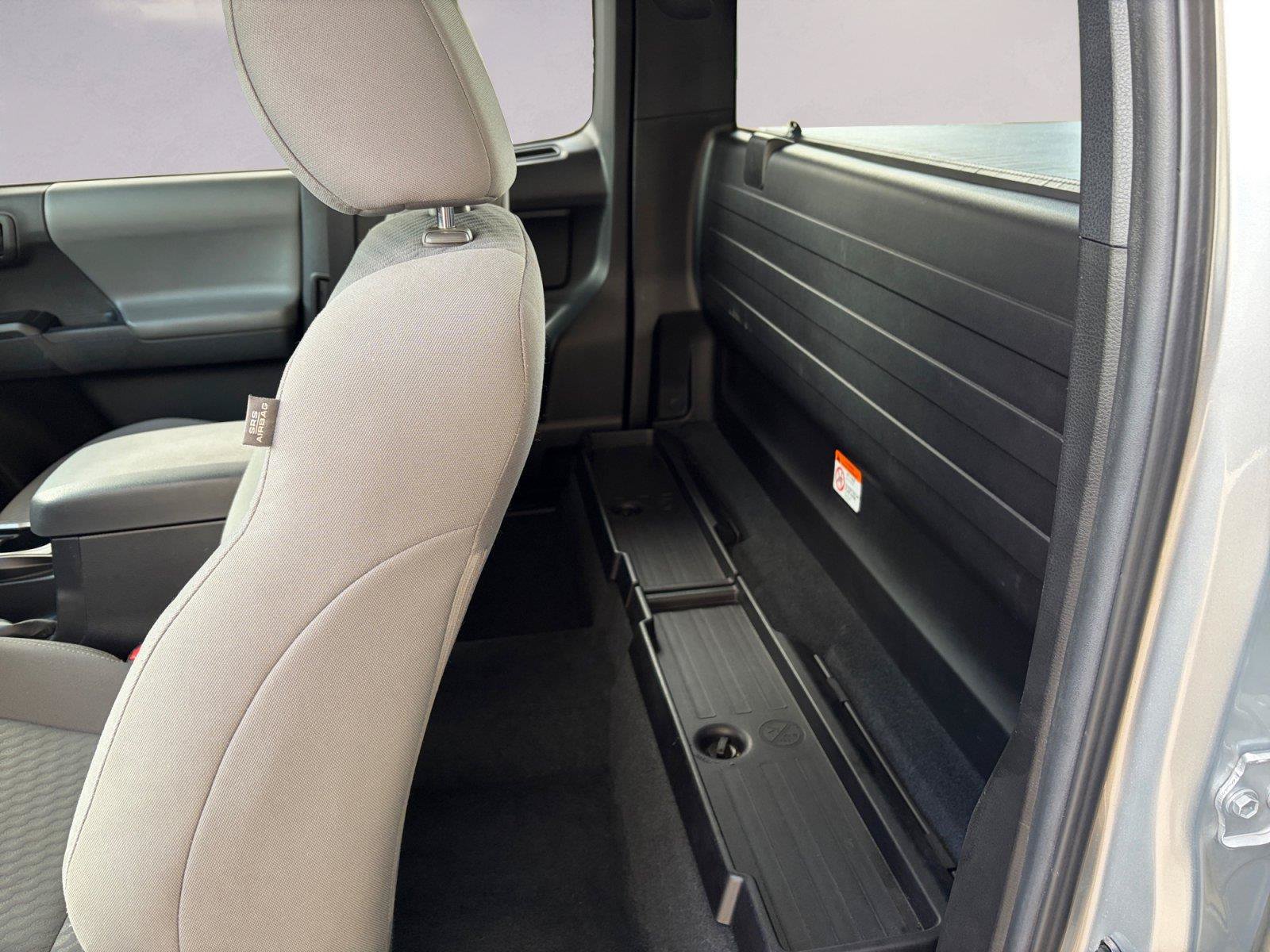 Used 2023 Toyota Tacoma SR RWD image 13