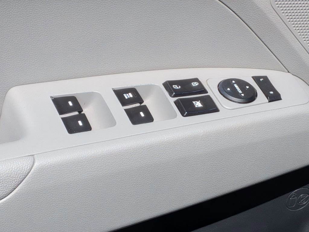 Used 2020 Hyundai Elantra SE w/ Convenience Package (C2) image 14