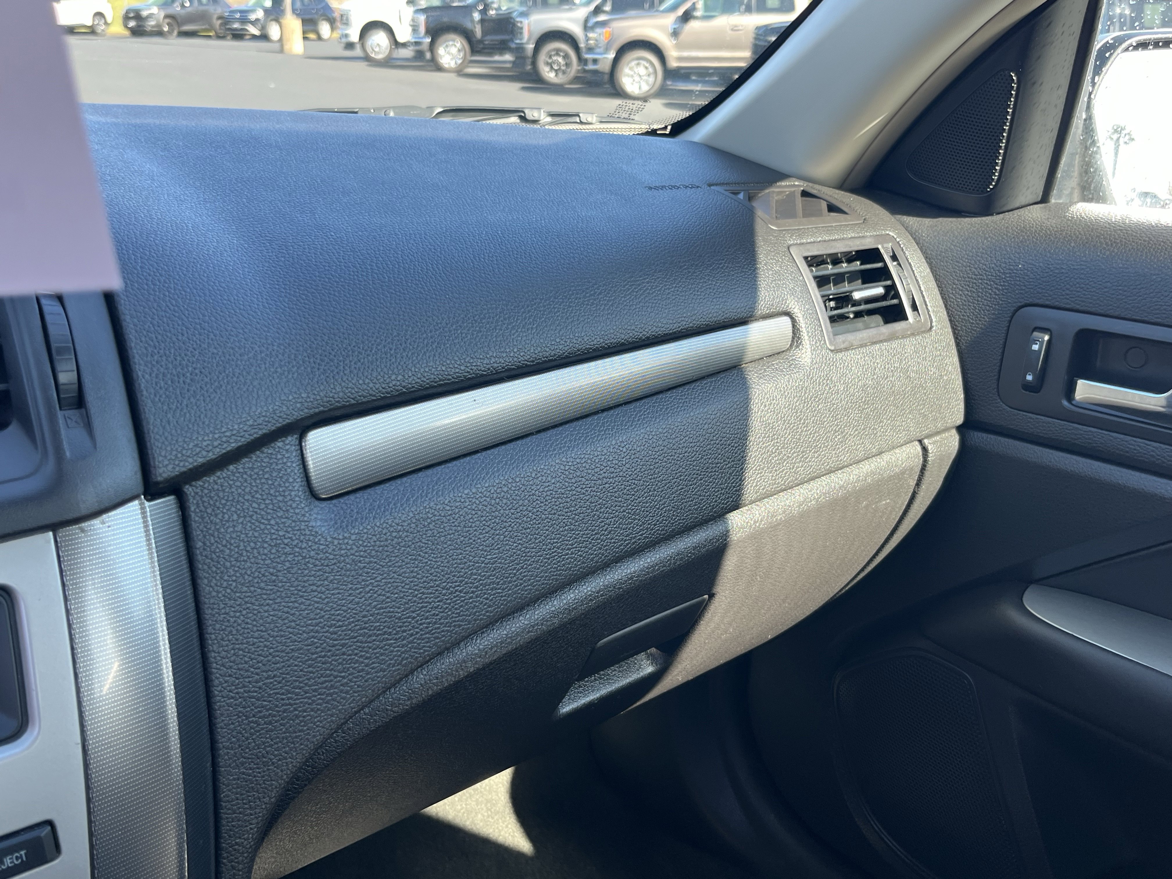 Used 2012 Ford Fusion SEL image 20