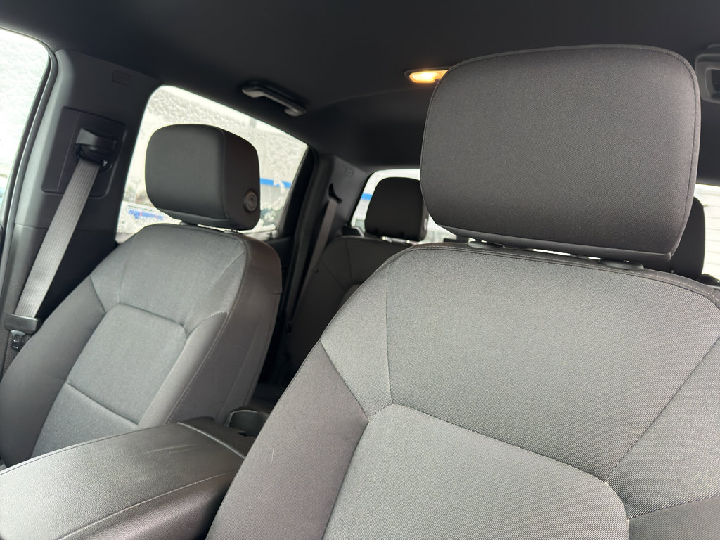 Used 2023 Chevrolet Colorado Trail Boss w/ Technology Package image 26