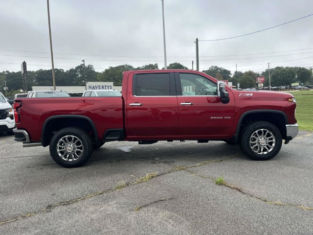 New 2026 Chevrolet Silverado 2500 LTZ w/ LTZ Premium Package AWD/4WD image 2