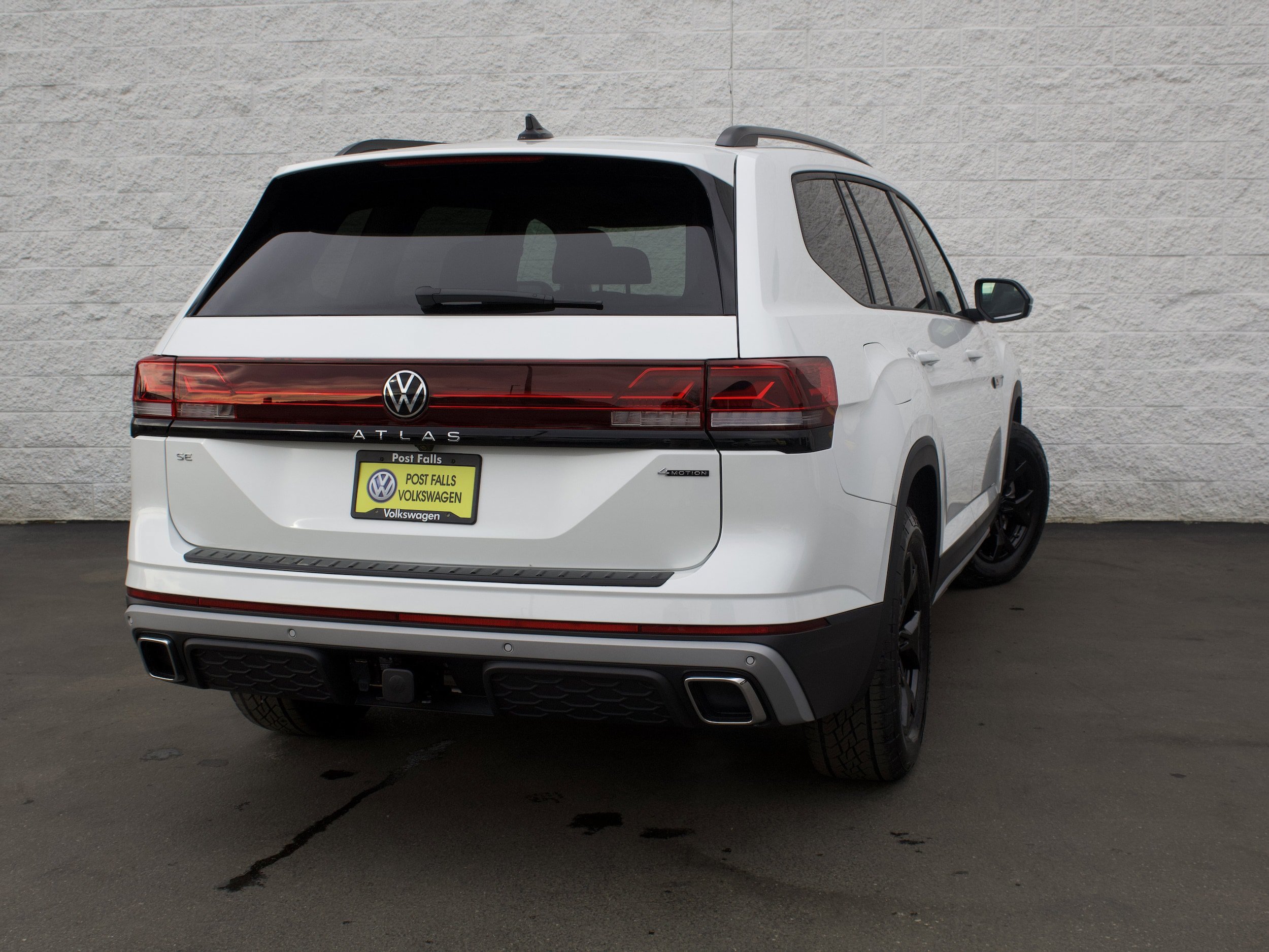 New 2026 Volkswagen Atlas Peak Edition AWD/4WD image 8