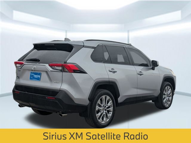 Used 2024 Toyota RAV4 XLE Premium image 6