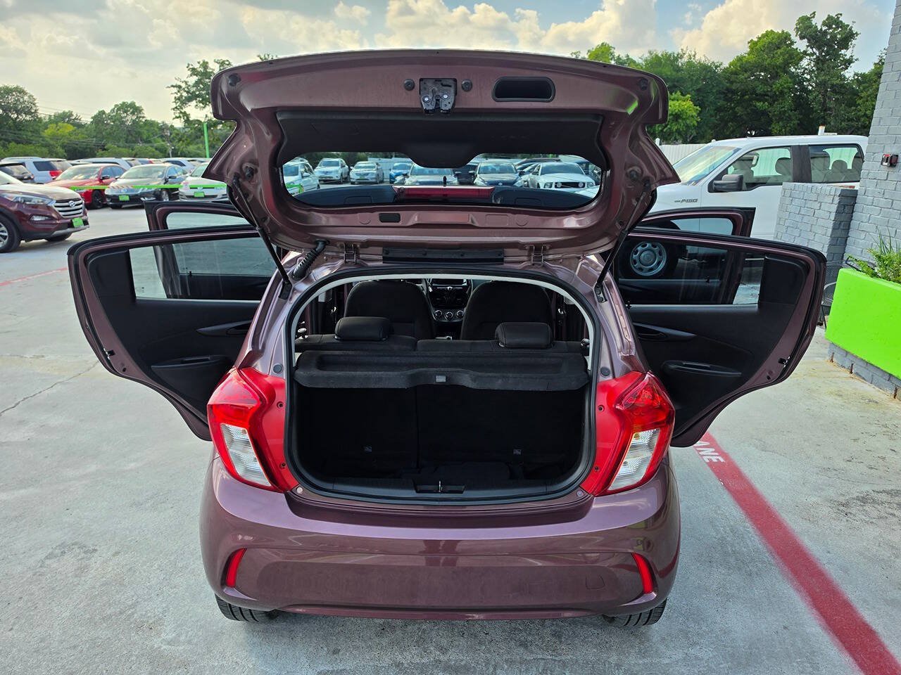 Used 2021 Chevrolet Spark LS FWD image 23