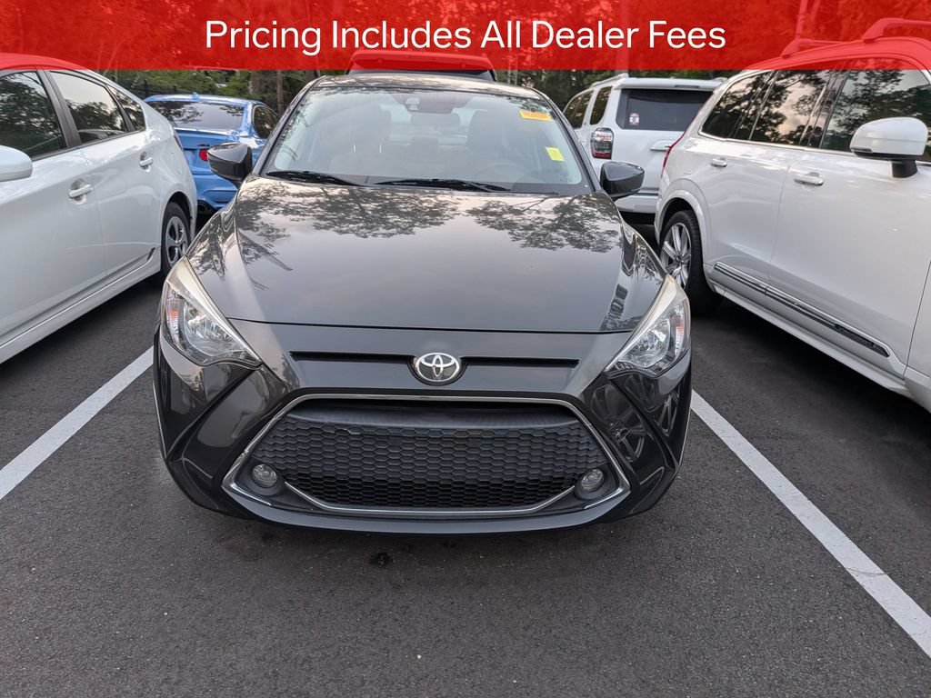 Certified 2020 Toyota Yaris LE FWD image 2