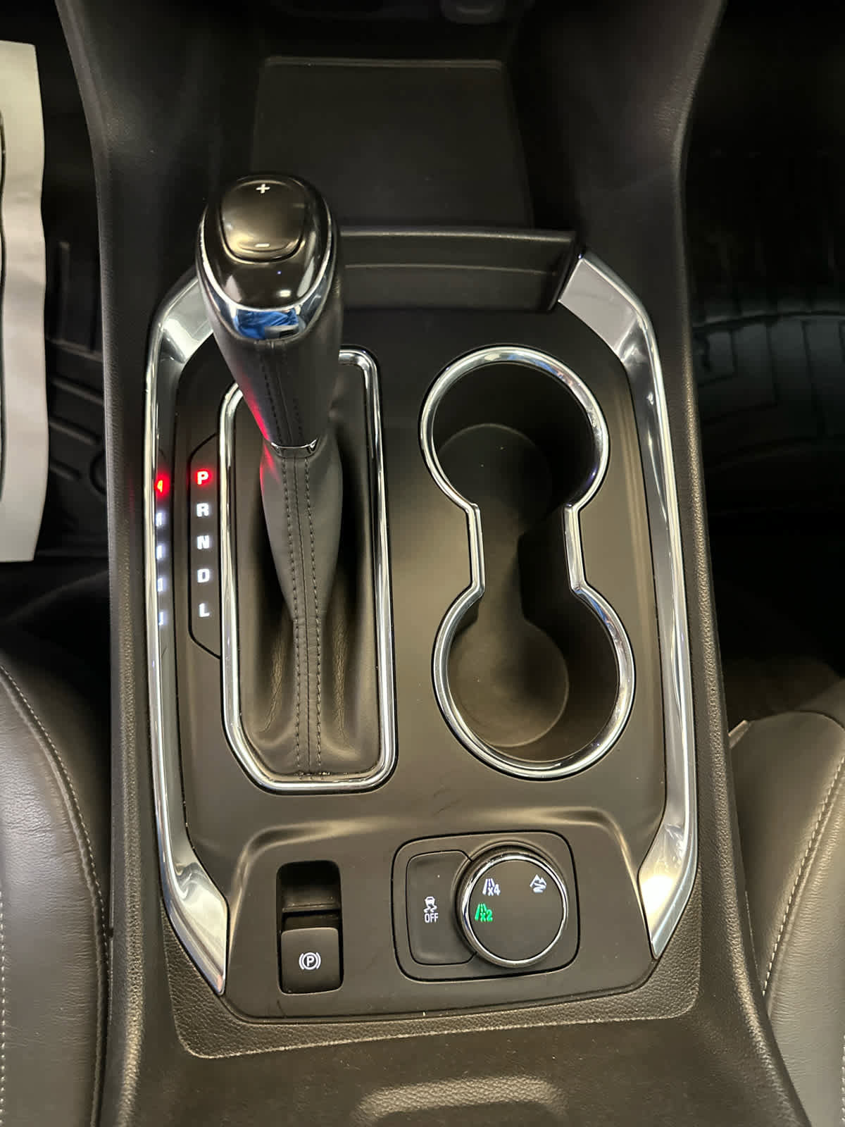 Used 2019 Chevrolet Traverse LT w/ LT Premium Package AWD/4WD image 25