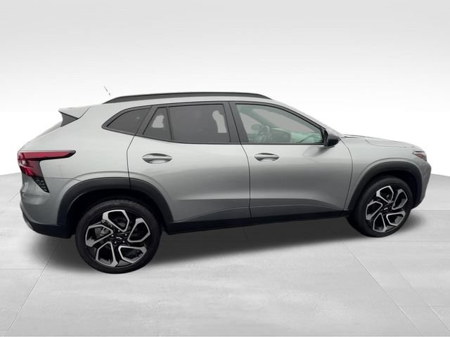 Certified 2024 Chevrolet Trax RS w/ Driver Confidence Package FWD image 7