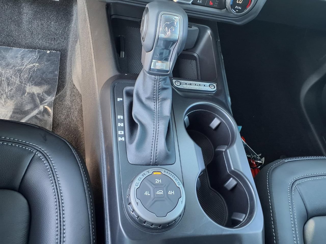 New 2026 Ford Bronco Outer Banks AWD/4WD image 14