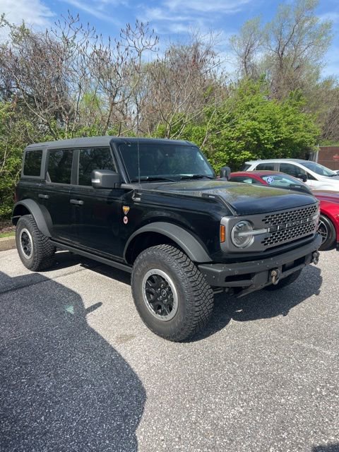 Used 2022 Ford Bronco Badlands image 1