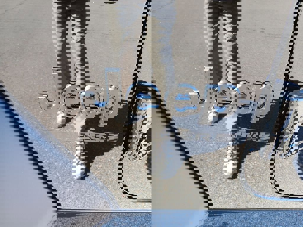 New 2026 Jeep Wrangler Unlimited Sport w/ Convenience Group image 10