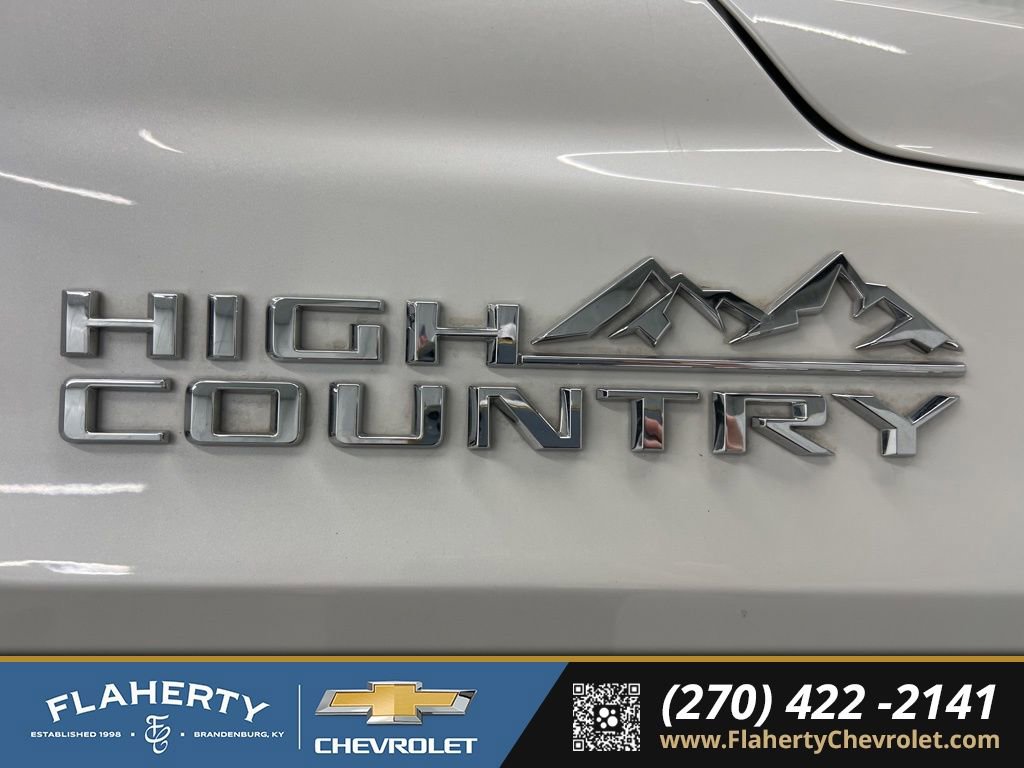 Used 2024 Chevrolet Tahoe High Country image 18