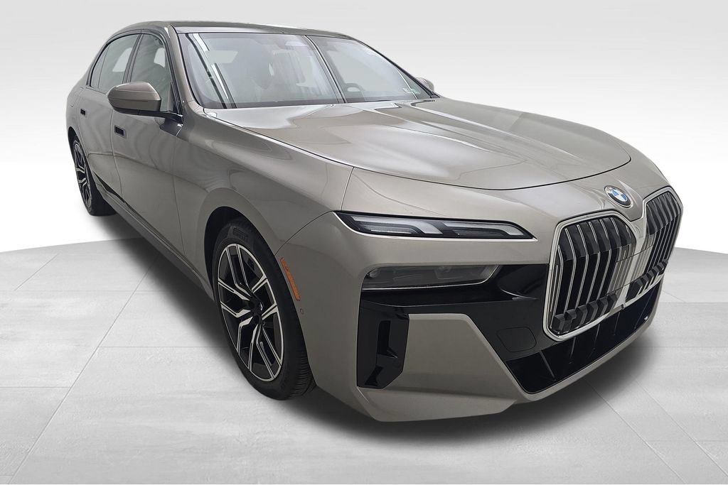 Certified 2023 BMW 760i xDrive w/ Luxury Rear Seating Package AWD/4WD image 2