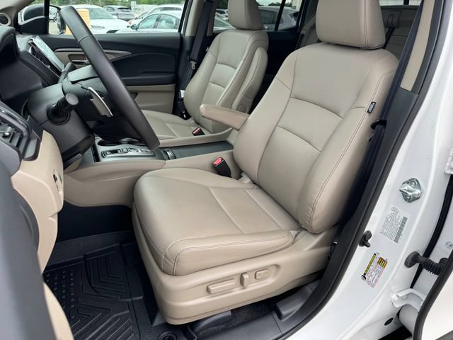 Certified 2023 Honda Ridgeline RTL image 16