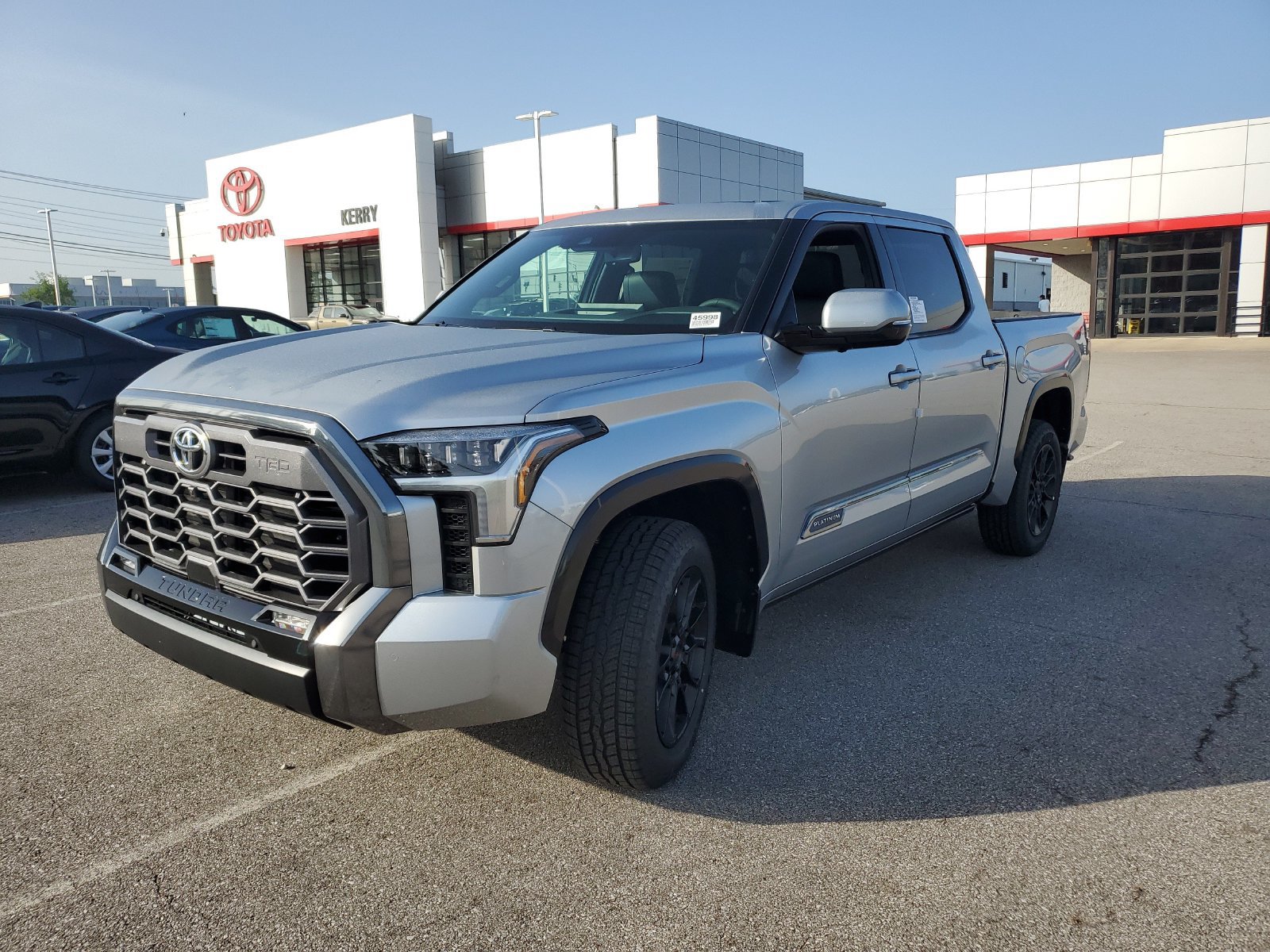 New 2026 Toyota Tundra Platinum w/ TRD Off-Road Package AWD/4WD image 2
