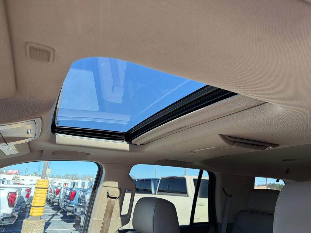 Used 2016 GMC Yukon SLT w/ Open Road Package image 18