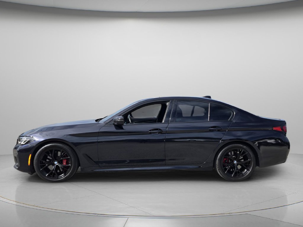 Used 2021 BMW 530i w/ M Sport Package RWD image 3