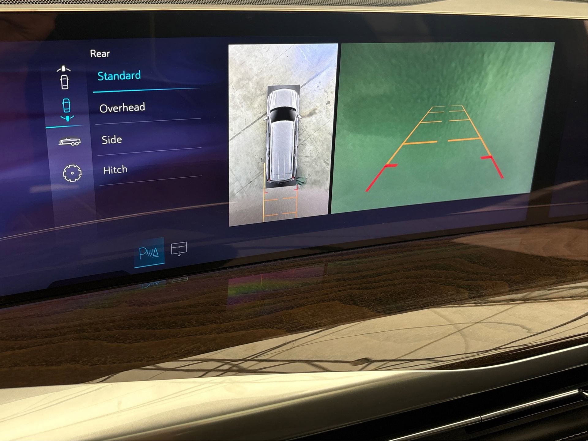 New 2025 Cadillac Escalade ESV Sport Platinum image 26