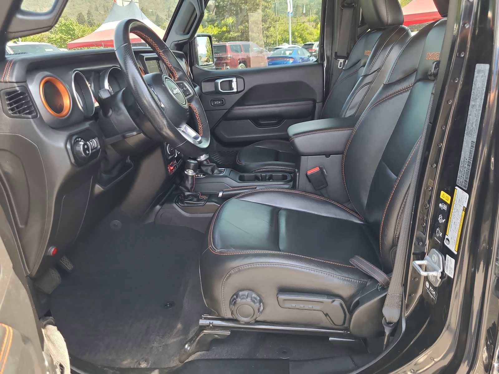 Used 2021 Jeep Gladiator Mojave AWD/4WD image 19