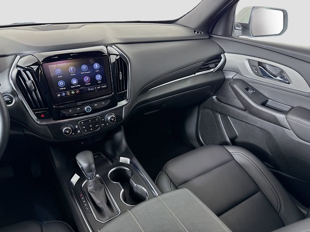 Used 2024 Chevrolet Traverse LT image 21