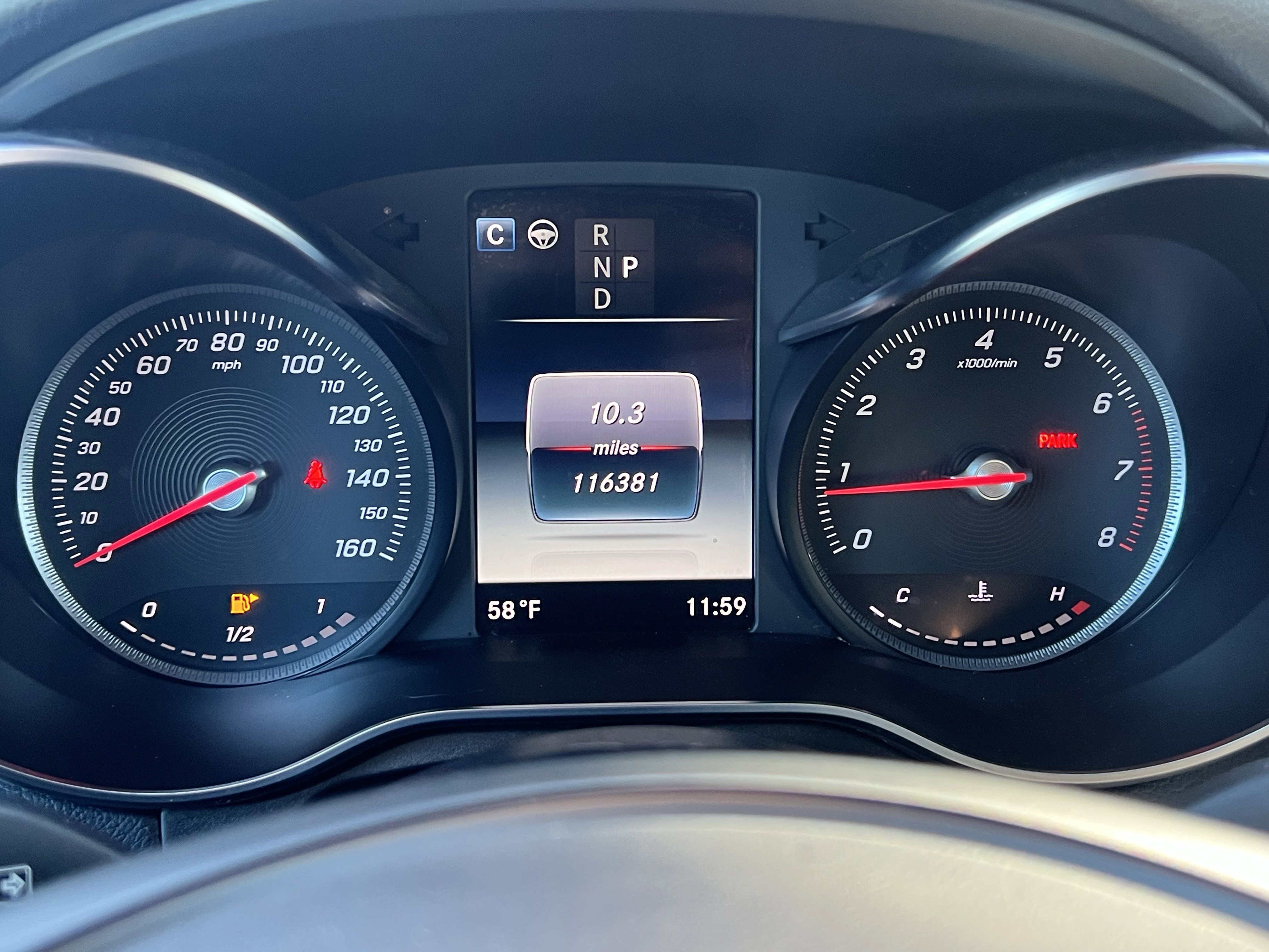 Certified 2019 Mercedes-Benz GLC 300 4MATIC w/ Driver Assistance Package image 21