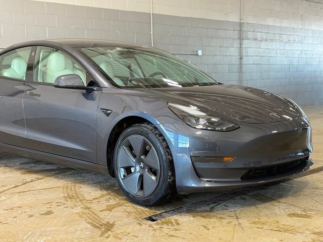 Used 2023 Tesla Model 3 Standard Range image 7