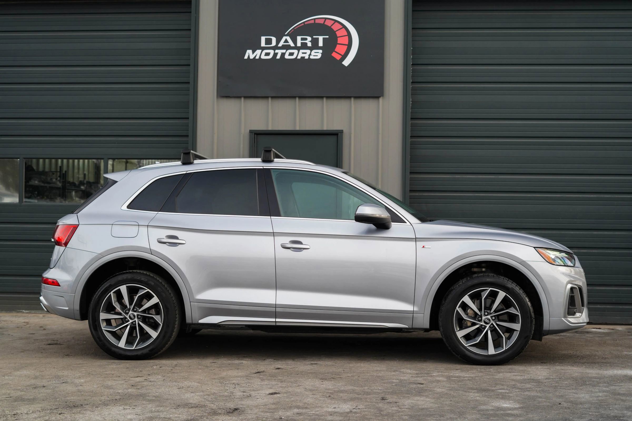 Used 2023 Audi Q5 2.0T Premium Plus image 2