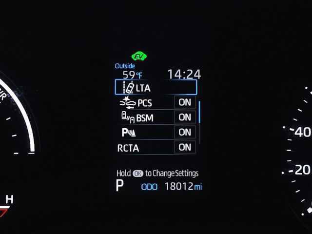 Used 2023 Toyota Sienna XLE image 23