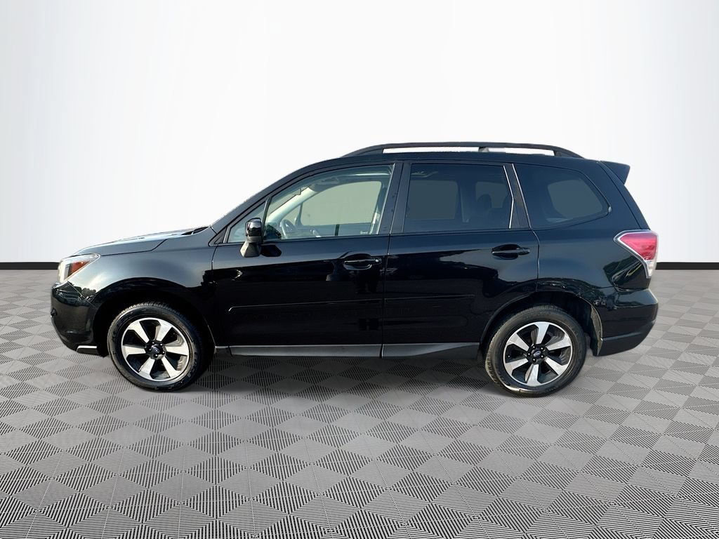 Used 2017 Subaru Forester 2.5i Premium AWD/4WD image 38