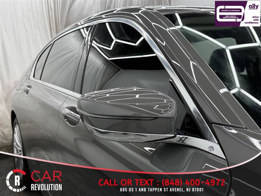 Used 2020 BMW 740i RWD image 43